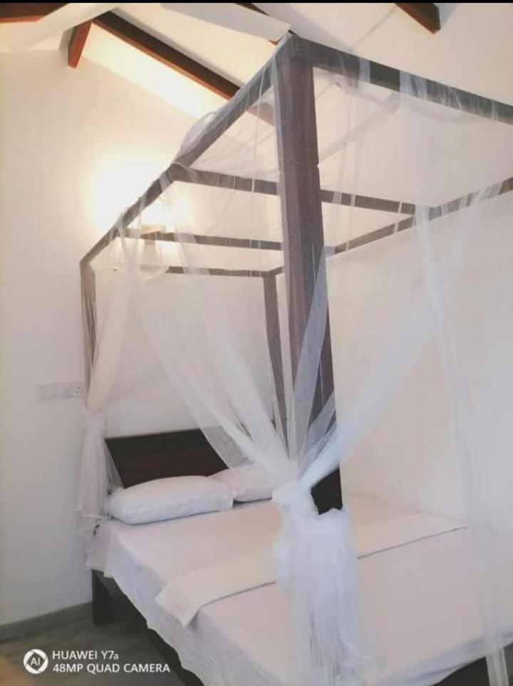 Villa Wismar Hikkaduwa Room photo